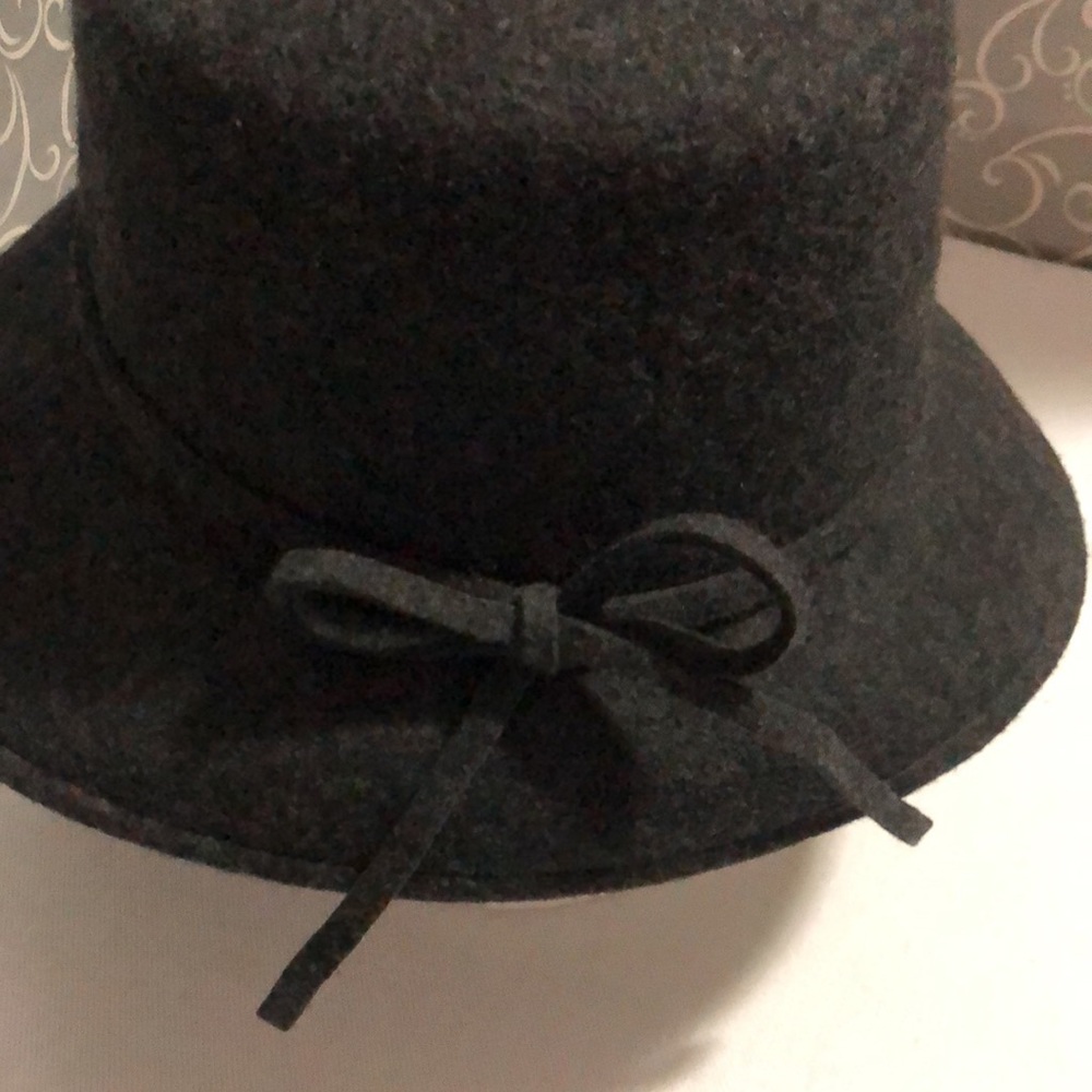 100% Wool Luxury Hat